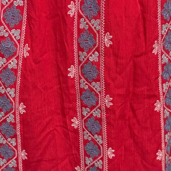 CHELSEA & VIOLET EMBROIDERED DRESS. RED SLEEVELESS BOHO DRESS. LINED SKIRT. - Picture 5 of 14